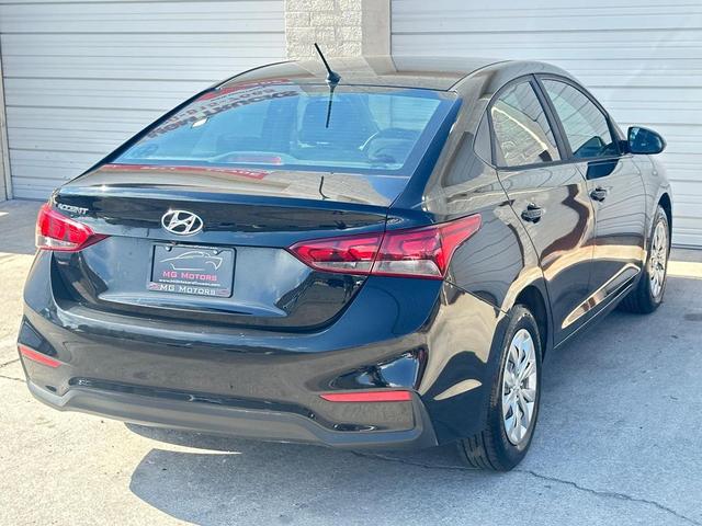 Photo of 2018 Absolute Black Hyundai Accent