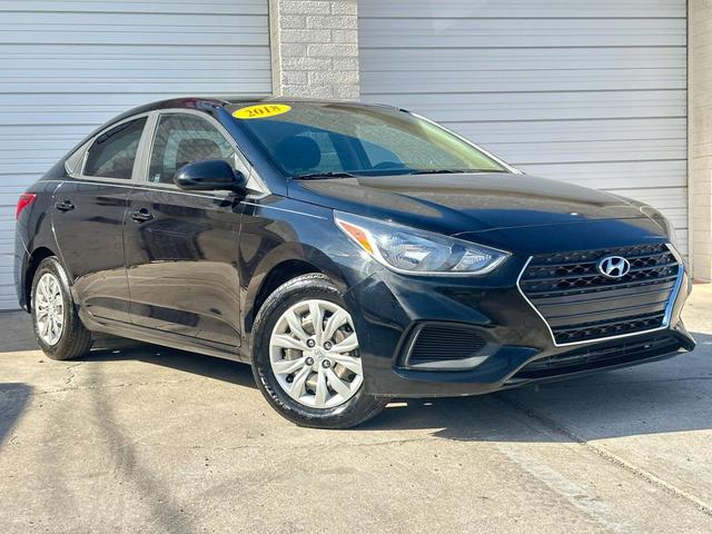 Photo of 2018 Absolute Black Hyundai Accent