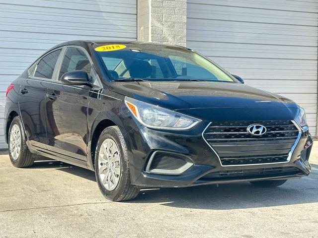 Photo of 2018 Absolute Black Hyundai Accent