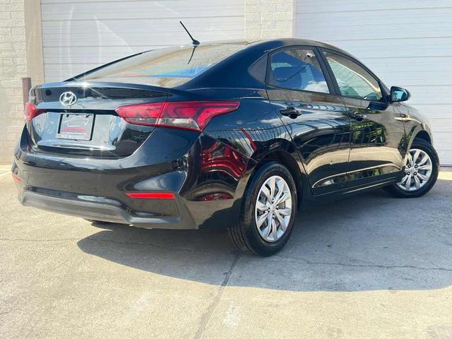 Photo of 2018 Absolute Black Hyundai Accent