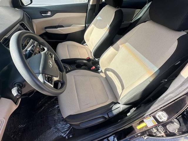 Photo of 2018 Absolute Black Hyundai Accent