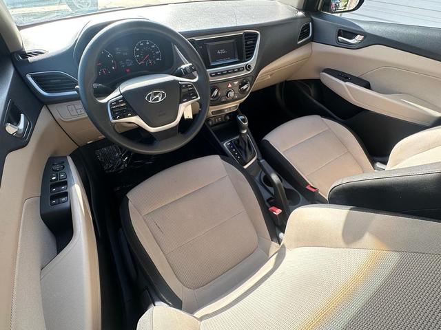 Photo of 2018 Absolute Black Hyundai Accent