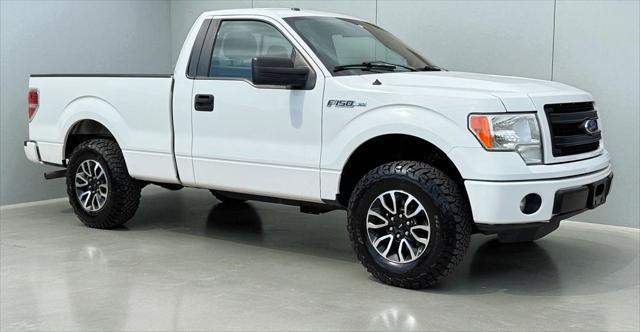 Photo of 2013 Oxford White Ford F-150