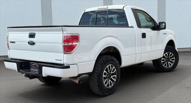 Photo of 2013 Oxford White Ford F-150