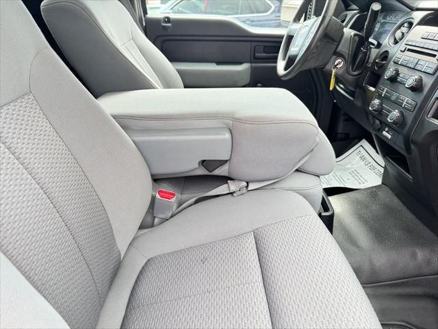 Photo of 2013 Oxford White Ford F-150