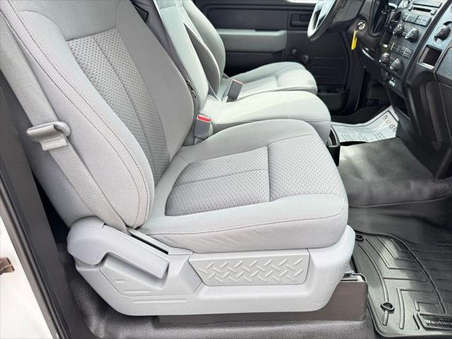Photo of 2013 Oxford White Ford F-150