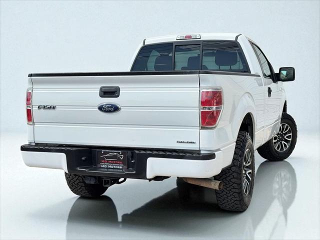 Photo of 2013 Oxford White Ford F-150