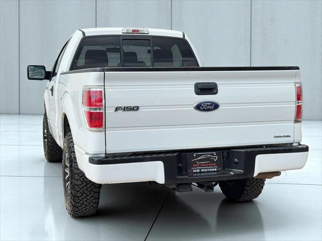 Photo of 2013 Oxford White Ford F-150