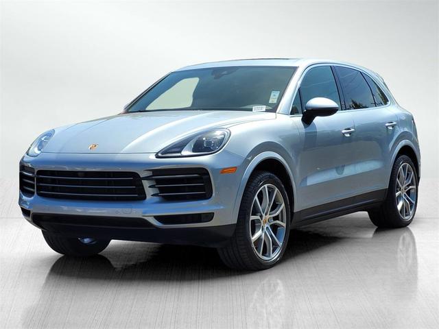 Photo of 2021 Dolomite Silver Metallic Porsche Cayenne