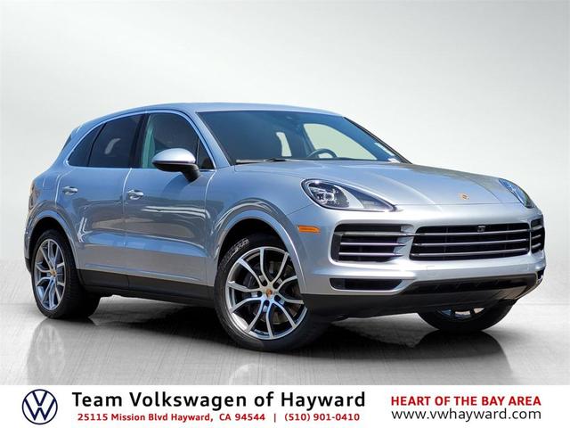 Photo of 2021 Dolomite Silver Metallic Porsche Cayenne