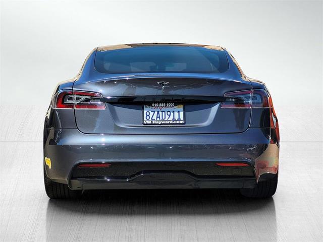 Photo of 2022 Midnight Silver Metallic Tesla Model S