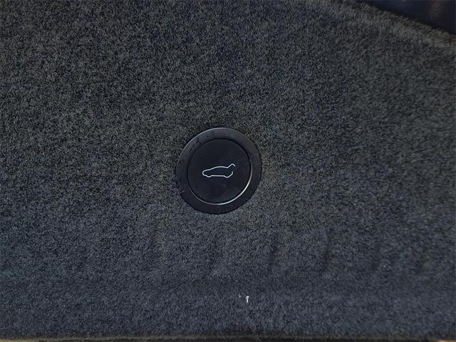 Photo of 2022 Midnight Silver Metallic Tesla Model S
