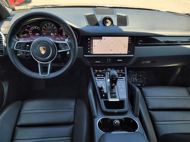 Photo of 2022 Black Porsche Cayenne