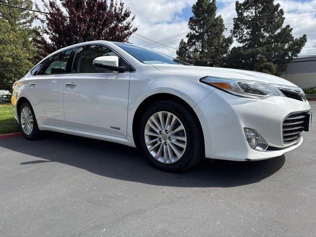2015 Toyota Avalon Hybrid