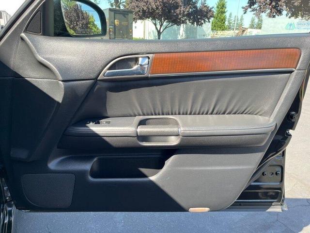 Photo of 2008 Black Obsidian INFINITI M45