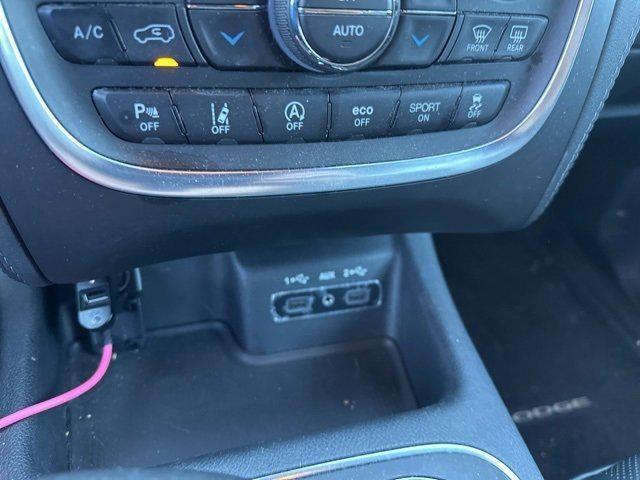 Photo of 2018 Octane Red Pearlcoat Dodge Durango