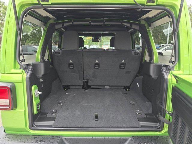Photo of 2025 Mojito Jeep Wrangler