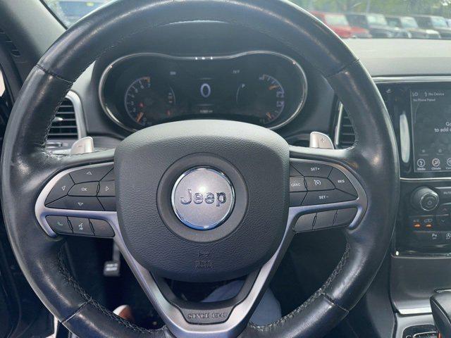 Photo of 2020 Diamond Black Crystal Pearlcoat Jeep Grand Cherokee