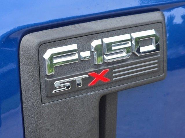 Photo of 2022 Atlas Blue Metallic Ford F-150