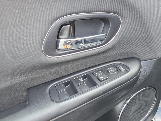 Photo of 2022 Crystal Black Pearl Honda HR-V