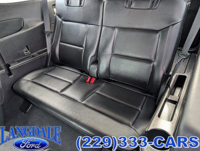 Photo of 2022 Gray Metallic Ford Explorer