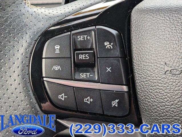 Photo of 2022 Gray Metallic Ford Explorer