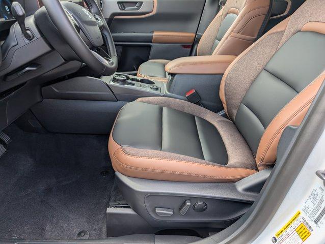 Photo of 2025 Oxford White Ford Bronco Sport
