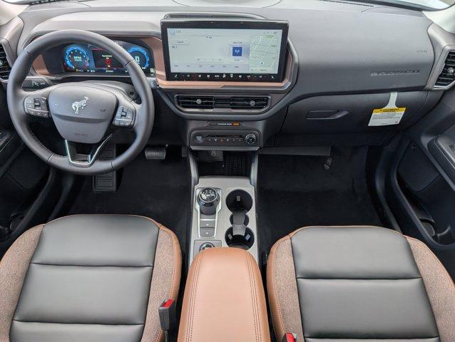 Photo of 2025 Oxford White Ford Bronco Sport