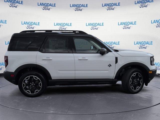 Photo of 2025 Oxford White Ford Bronco Sport