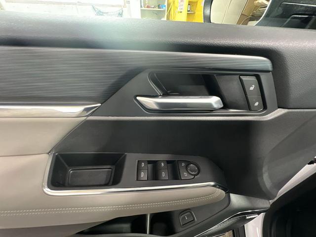 Photo of 2026 Summit White GMC Acadia
