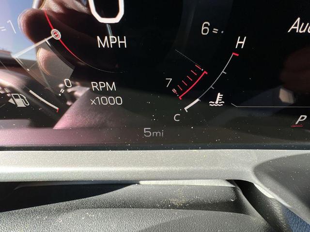 Photo of 2025 Summit White GMC Acadia