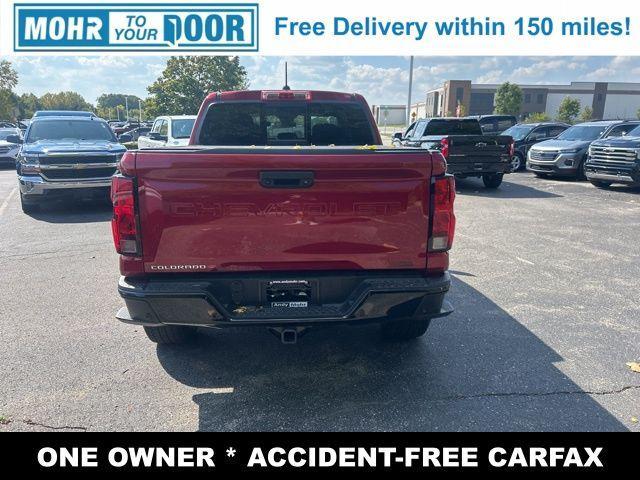 Photo of 2024 Radiant Red Chevrolet Colorado
