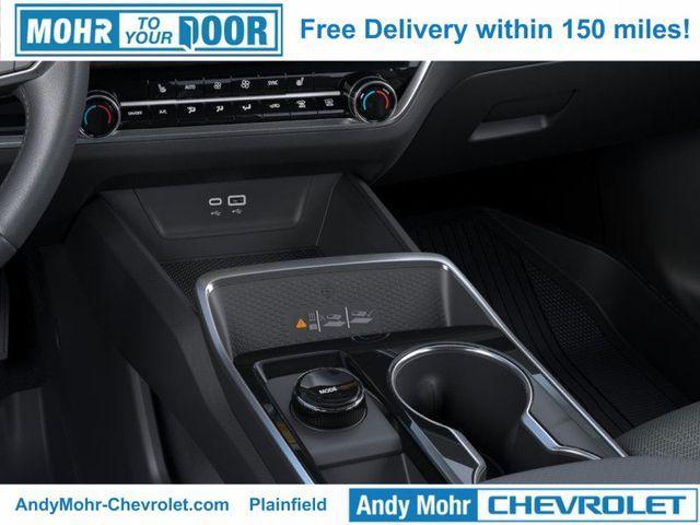 Photo of 2026 Green Chevrolet Equinox