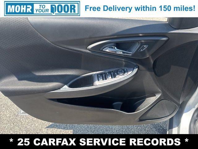 Photo of 2018 Silver Ice Metallic Chevrolet Malibu Hybrid