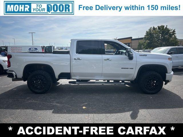 Photo of 2022 Iridescent Pearl Tricoat Chevrolet Silverado 2500