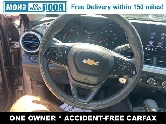 Photo of 2024 Sterling Gray Metallic Chevrolet Trax