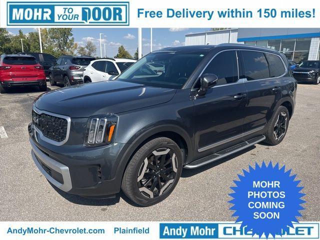 Photo of 2023 Gravity Gray Kia Telluride