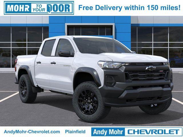 Photo of 2025 Summit White Chevrolet Colorado