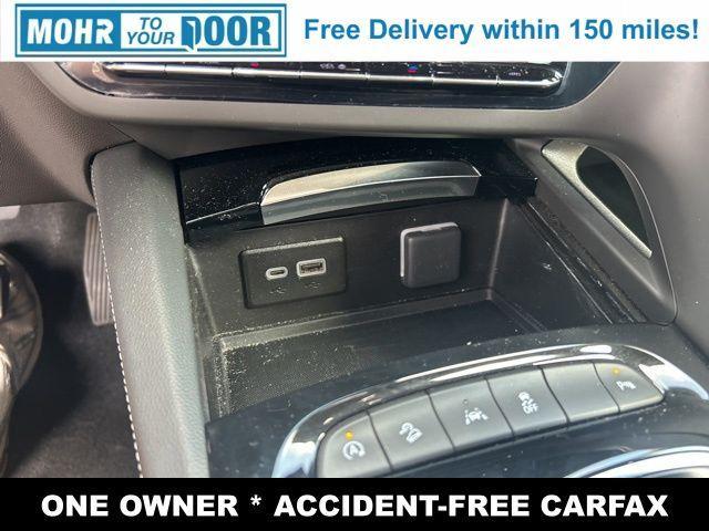 Photo of 2023 Summit White Buick Envision