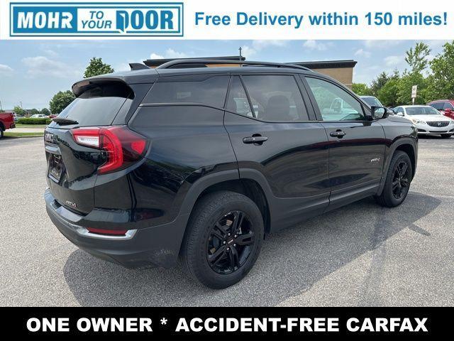 Photo of 2023 Ebony Twilight Metallic GMC Terrain
