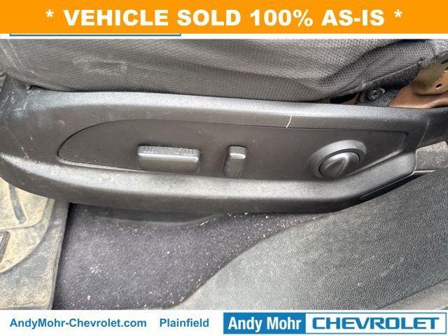 Photo of 2011 Green Metallic Chevrolet Traverse