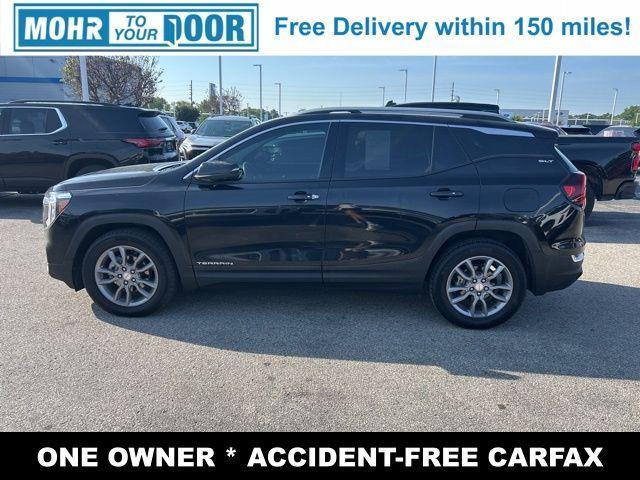 Photo of 2022 Ebony Twilight Metallic GMC Terrain