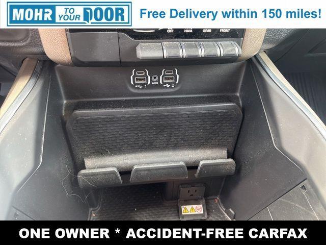 Photo of 2022 Bright White Clearcoat RAM 1500