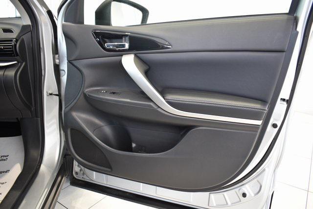 Photo of 2024 Alloy Silver Metallic Mitsubishi Eclipse Cross