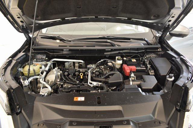 Photo of 2024 Gray Mitsubishi Outlander