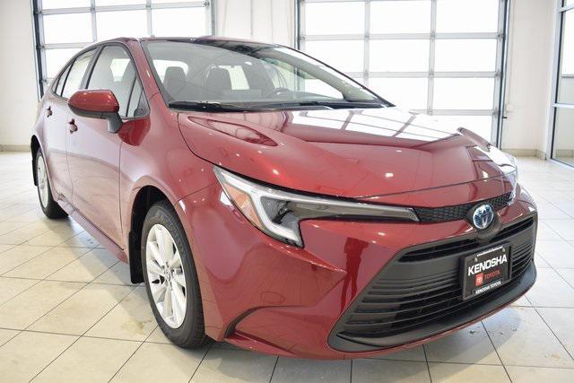 Photo of 2025 Ruby Flare Pearl Toyota Corolla Hybrid