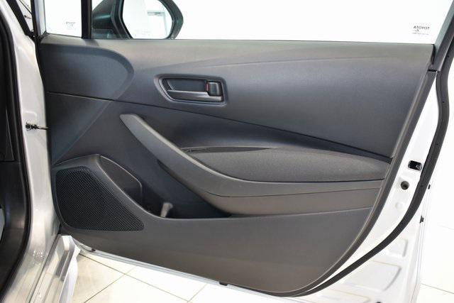 Photo of 2024 Classic Silver Metallic Toyota Corolla
