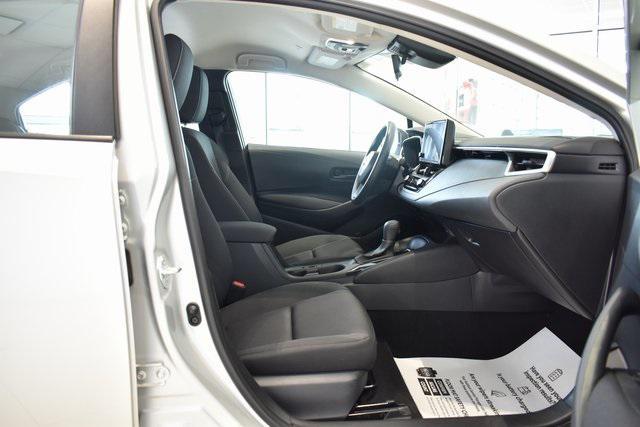 Photo of 2024 Classic Silver Metallic Toyota Corolla