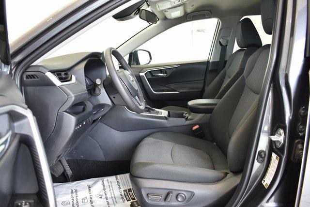 Photo of 2024 Magnetic Gray Metallic Toyota RAV4