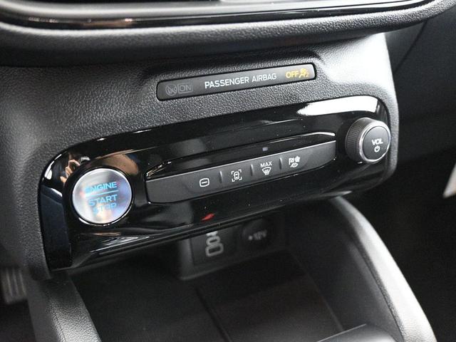 Photo of 2025 Black Metallic Ford Escape